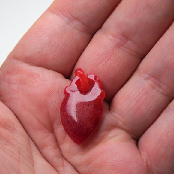 Red Jade Heart Lock Hand Carved Pendent - Picture 2 of 4